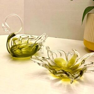 Two gorgeous pieces of vintage Chantili hand blow glass figures.